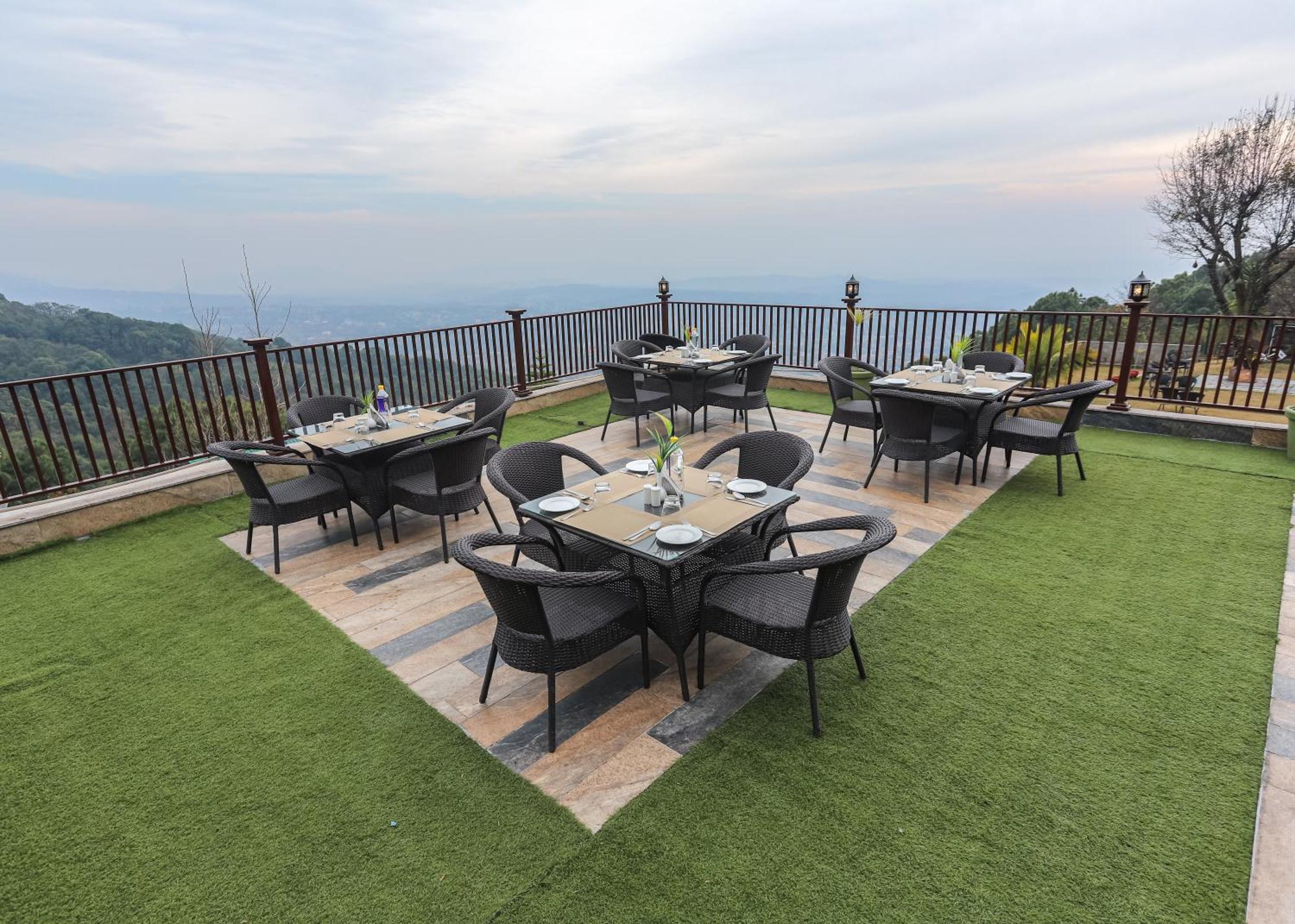 Regenta Resort Exotica Dharamshala On Hilltop Extérieur photo